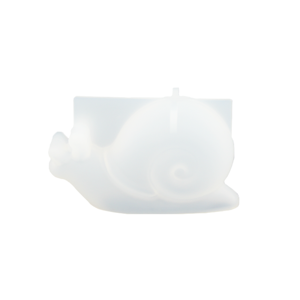 Silikonform zur Herstellung einer kleinen Schnecke mit Gießpulver wie Jesmonite, Keraflott und Raysin.