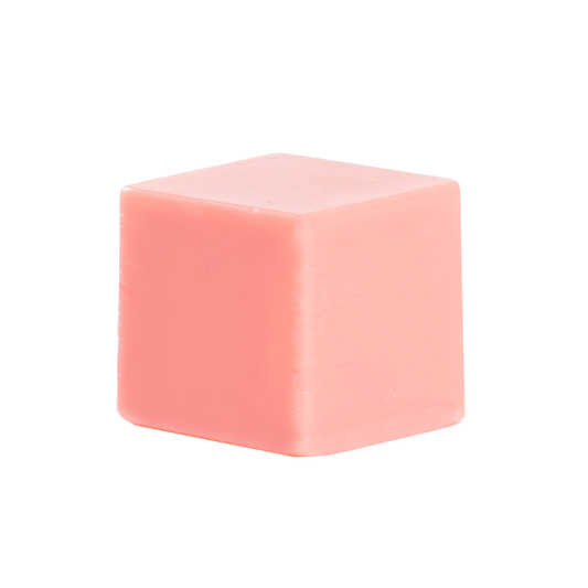 Candle color melon red